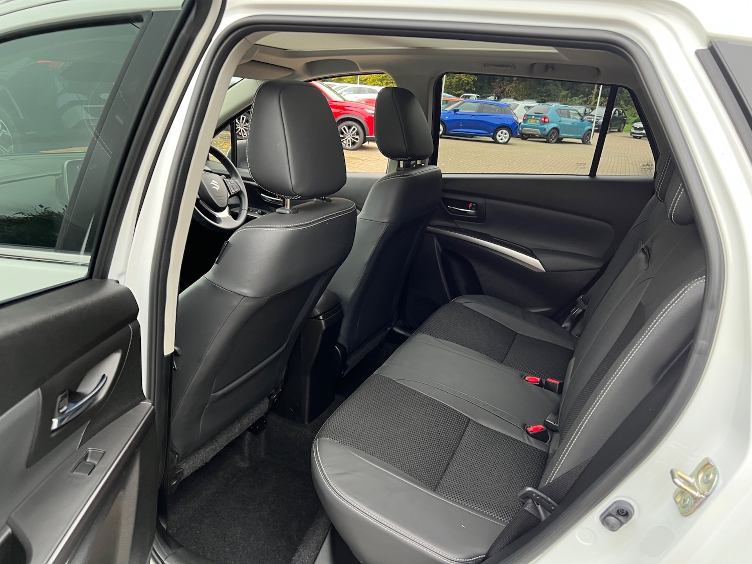 Used Suzuki SX4 S-Cross 2023 for sale - 76650119: Photo 10