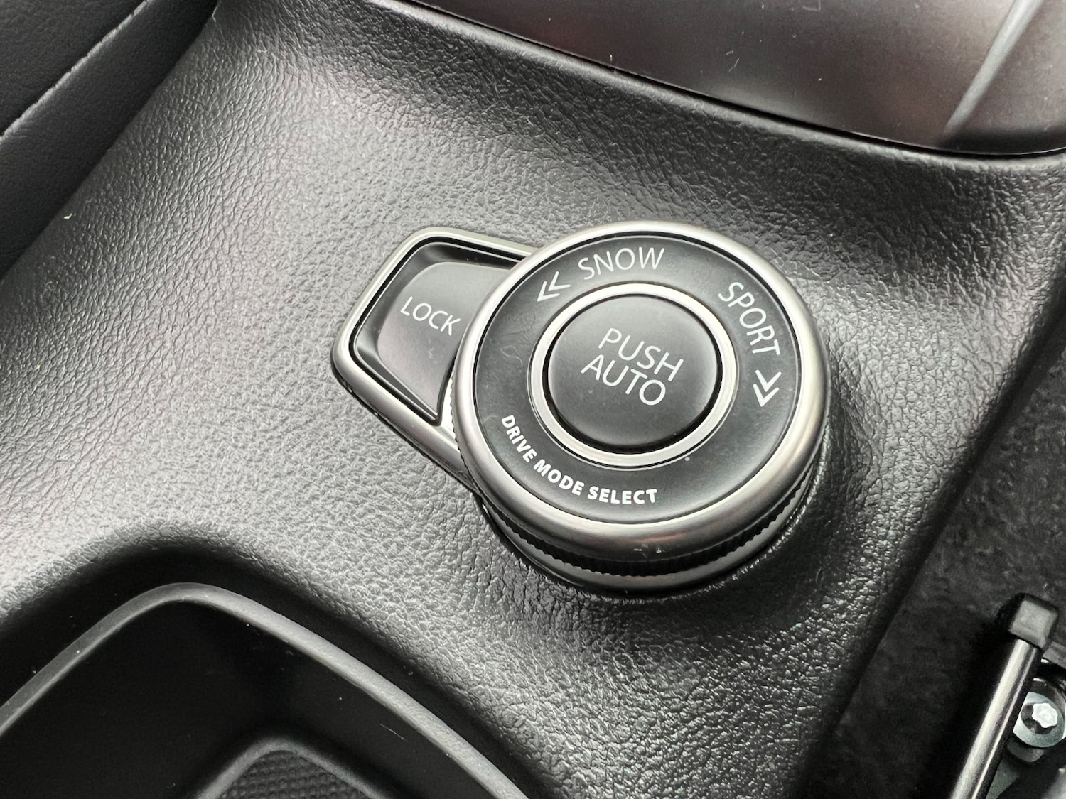 Used Suzuki SX4 S-Cross 2023 for sale - 76650119: Photo 30