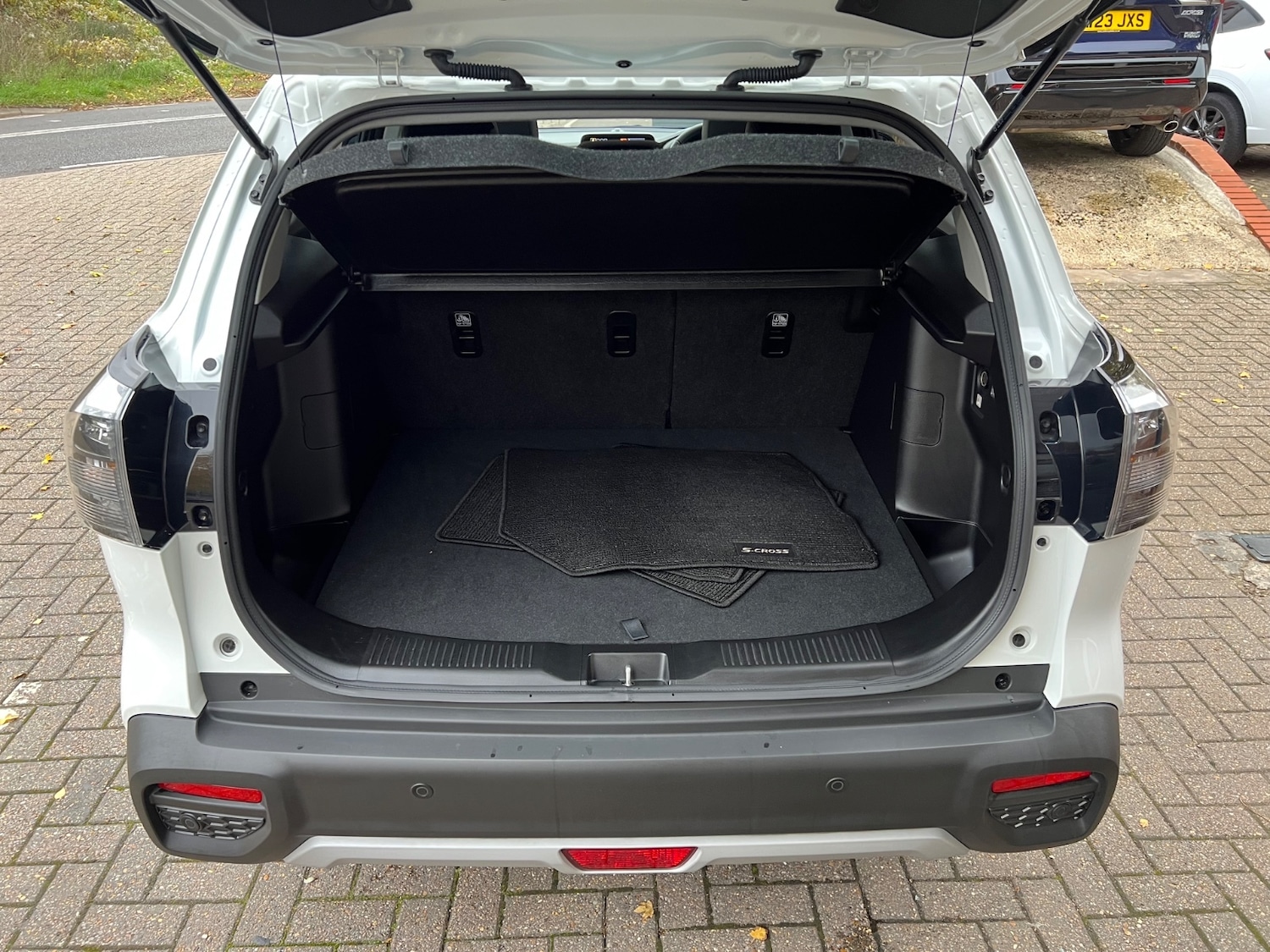 Used Suzuki SX4 S-Cross 2023 for sale - 76650119: Photo 7