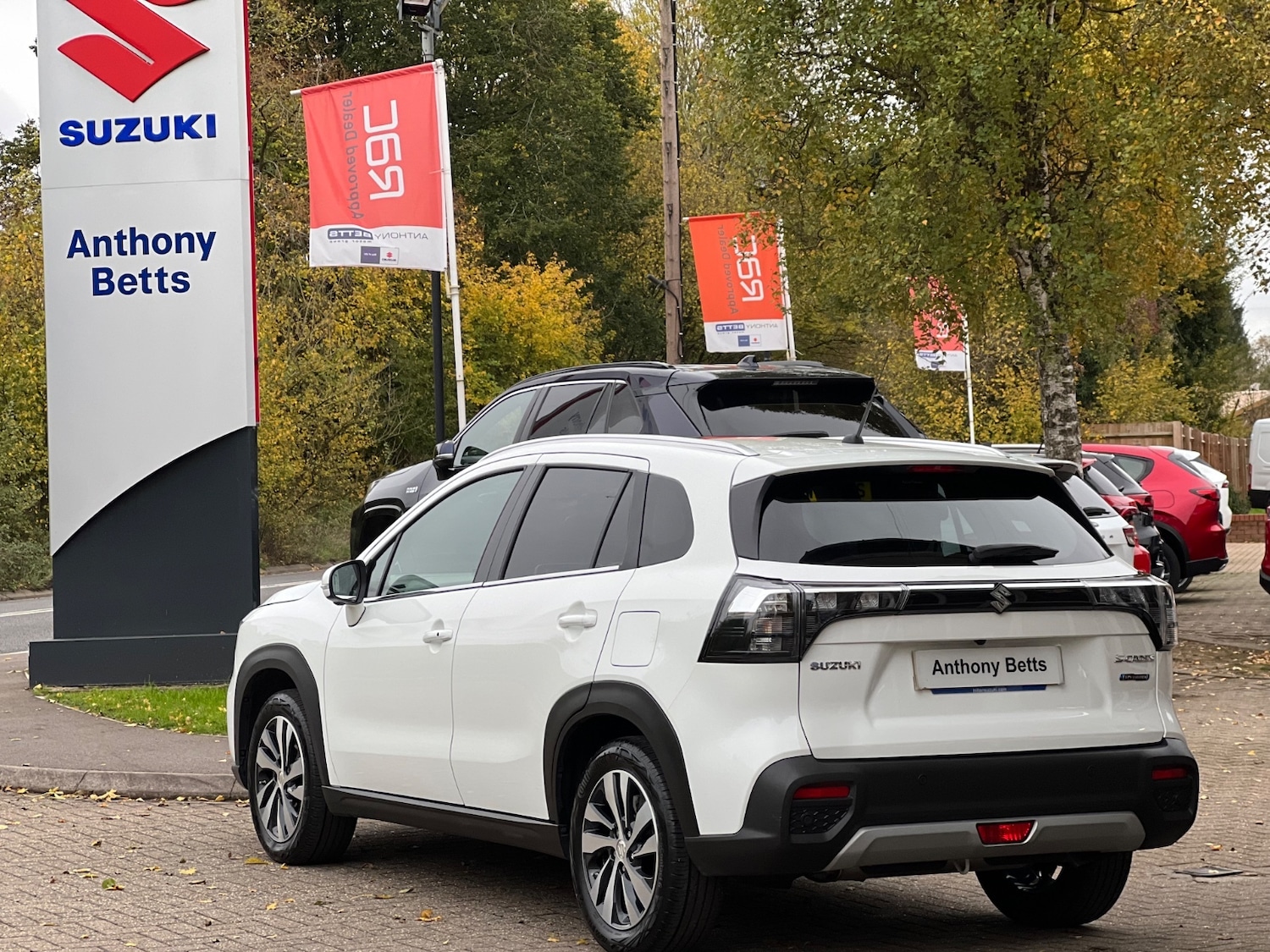 Used Suzuki SX4 S-Cross 2023 for sale - 76650119: Photo 9