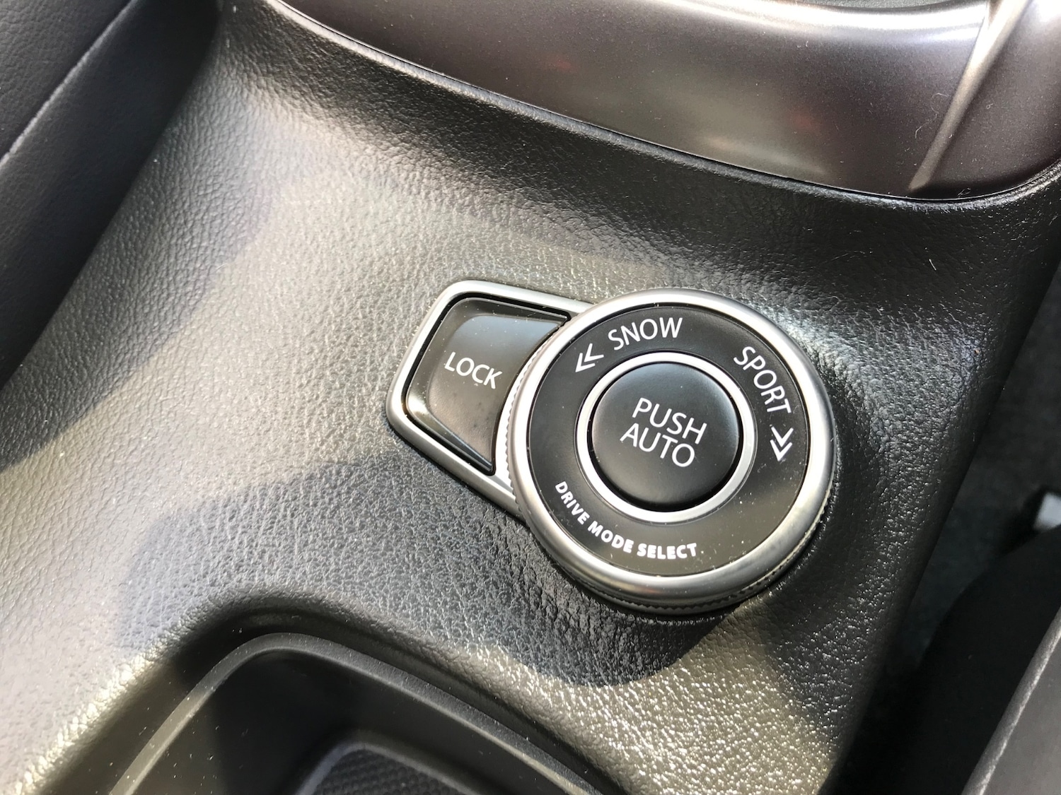 Used Suzuki SX4 S-Cross 2025 for sale - 76650116: Photo 30