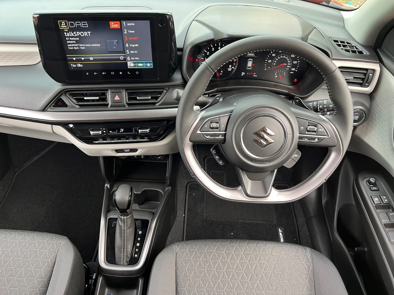 Used Suzuki Swift 2025 for sale - 77388934: Photo 14