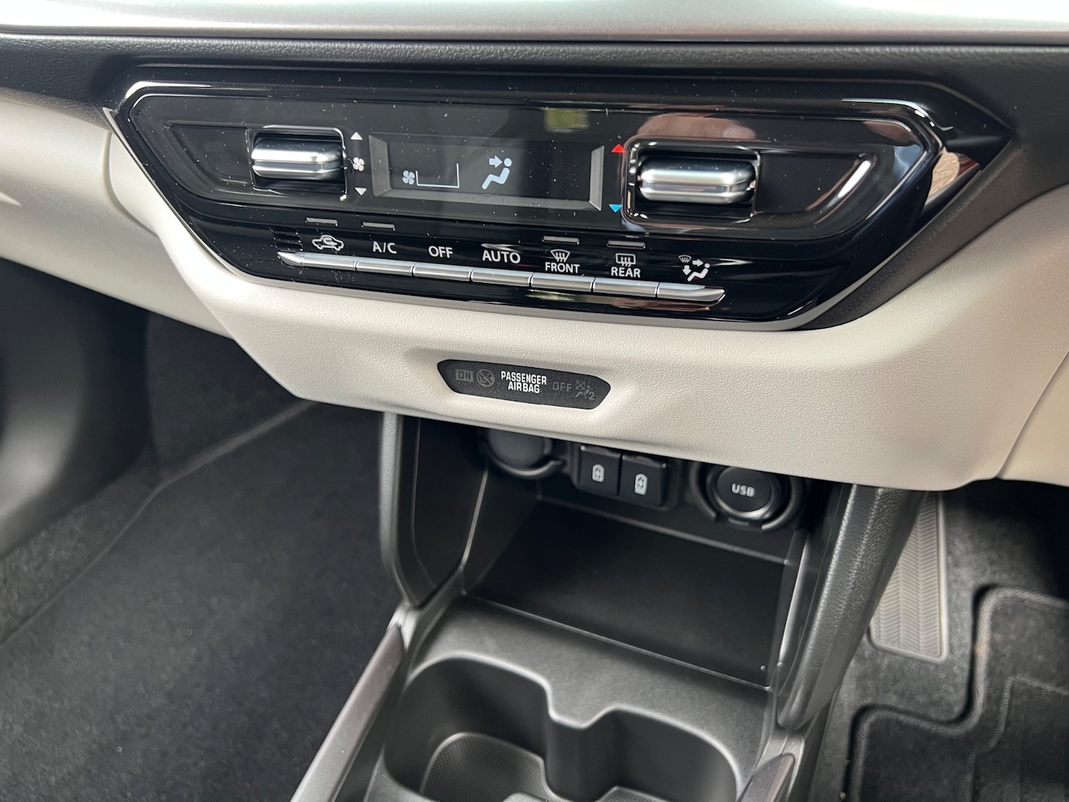 Used Suzuki Swift 2025 for sale - 77388934: Photo 25