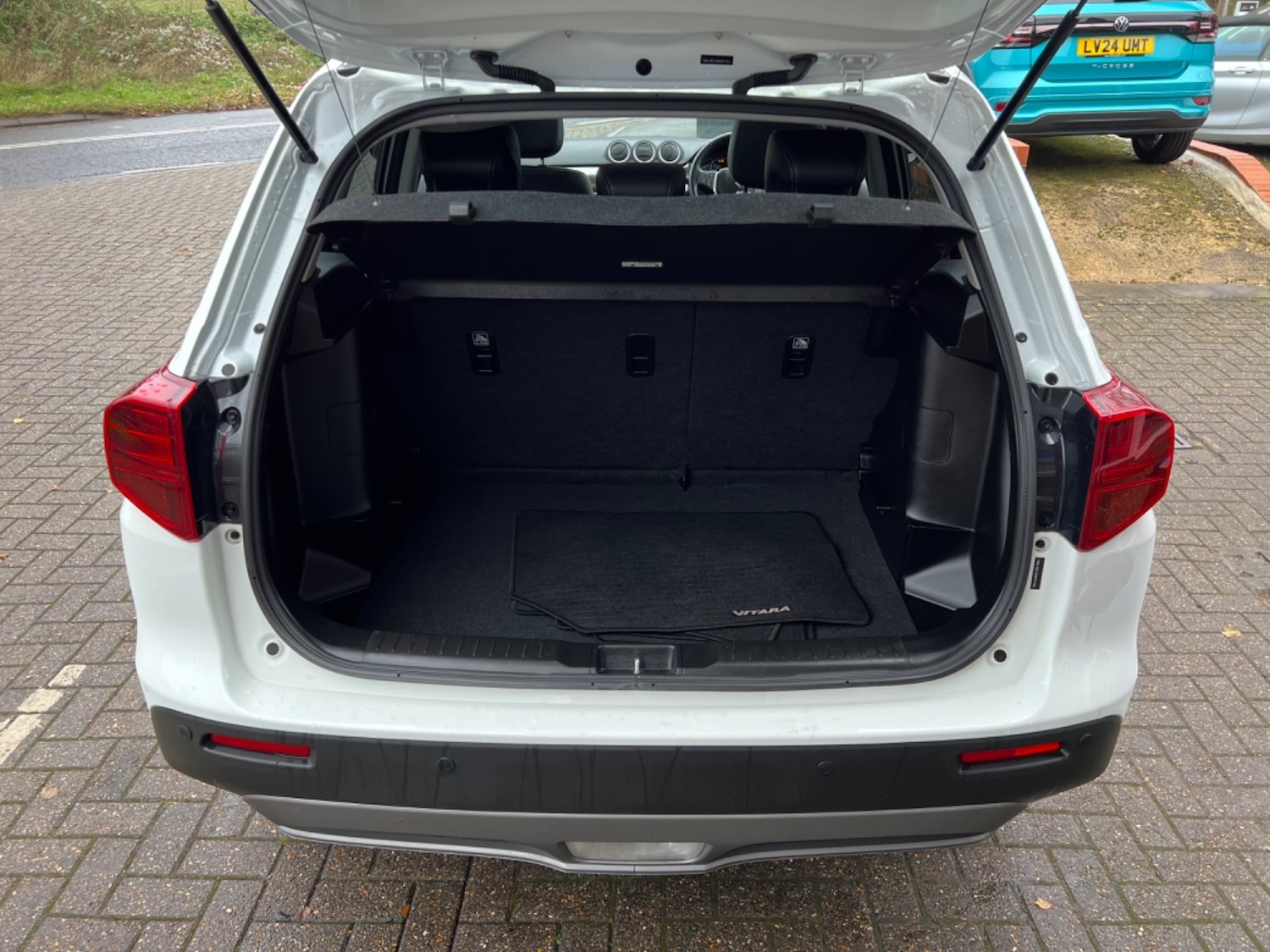 Used Suzuki Vitara 2023 for sale - 76650079: Photo 8