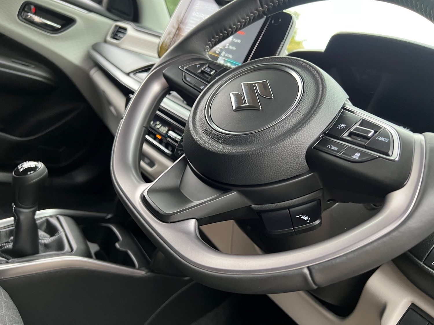 Used Suzuki Swift 2024 for sale - 76650092: Photo 30