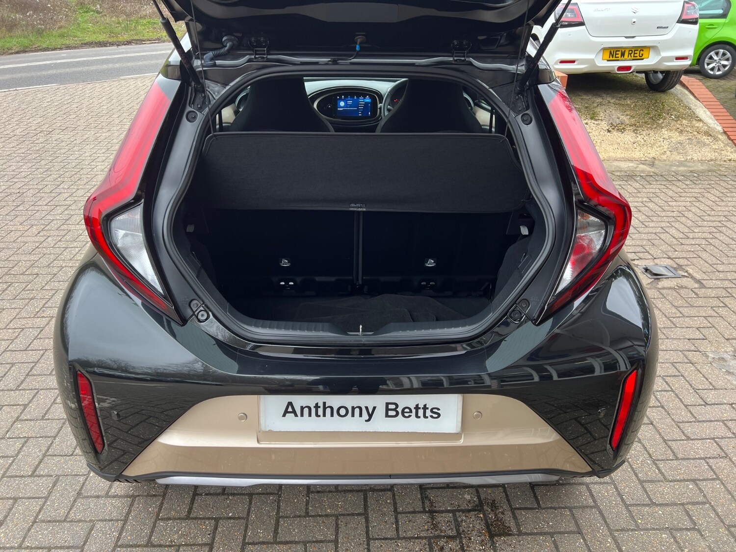 Used Toyota Aygo X 2023 for sale - 77706361: Photo 6