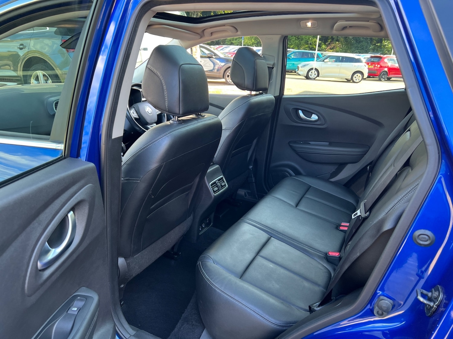 Used Renault Kadjar 2021 for sale - 76650088: Photo 9