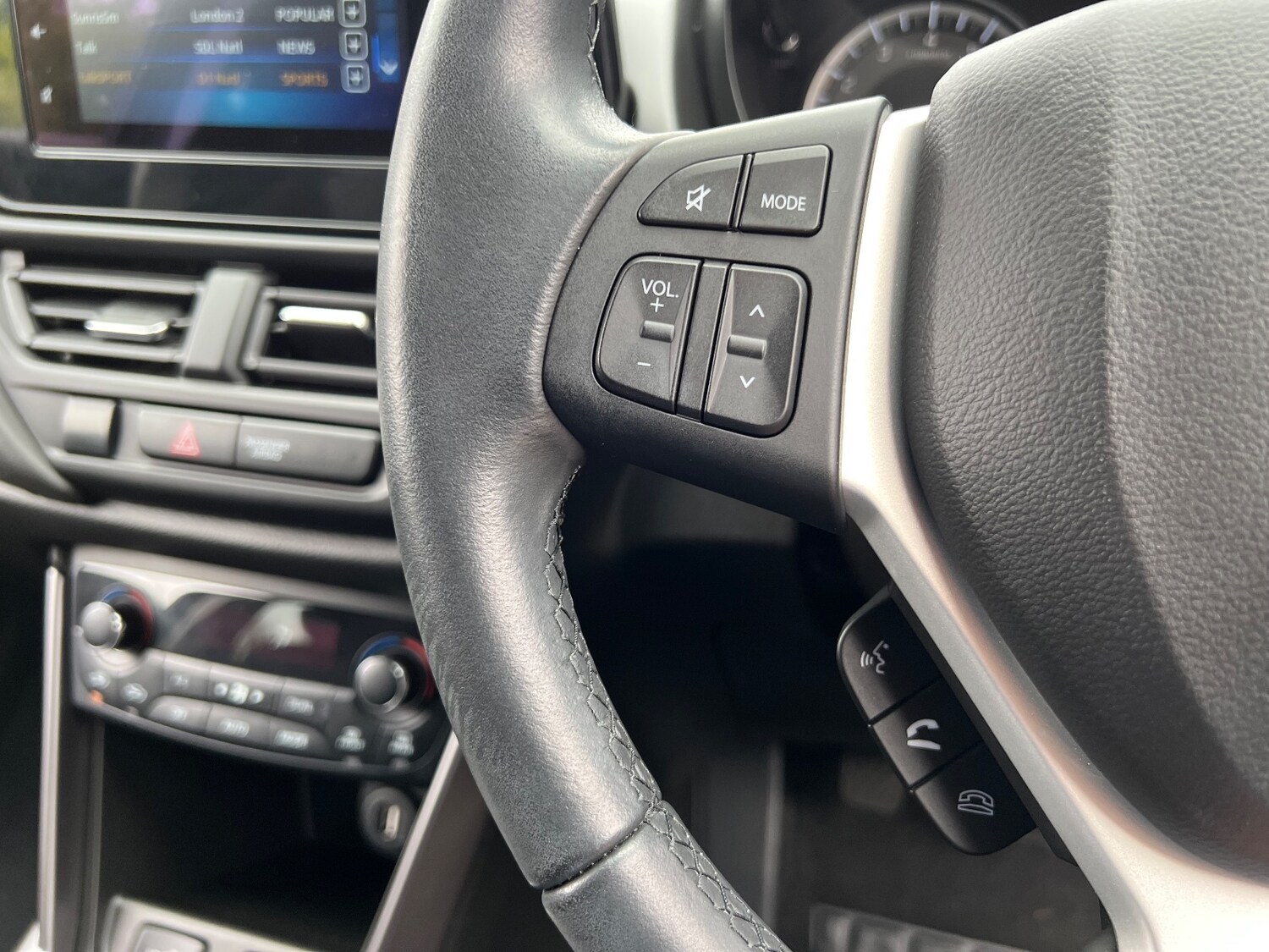 Used Suzuki SX4 S-Cross 2023 for sale - 76851248: Photo 26