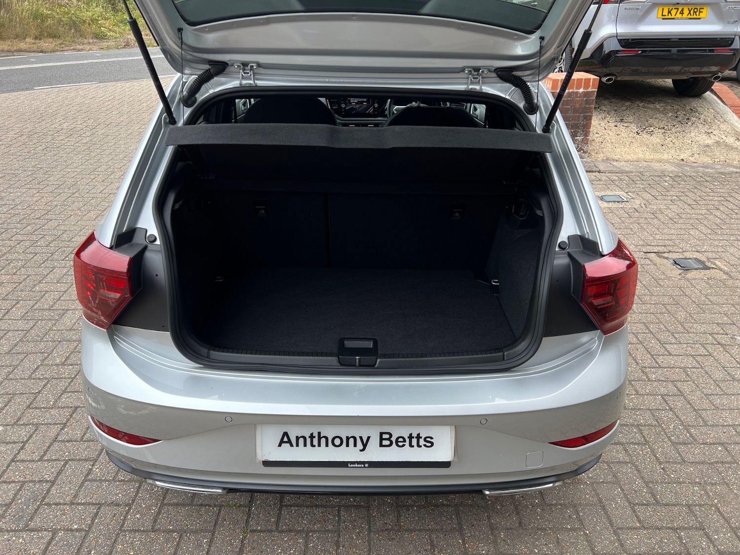 Used Volkswagen Polo 2024 for sale - 76664560: Photo 7