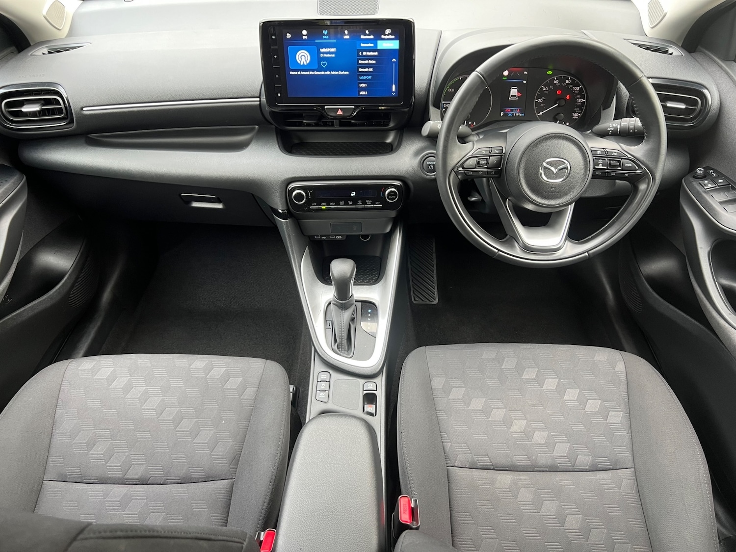 Used Mazda Mazda2 HYBRID 2024 for sale - 76650077: Photo 13