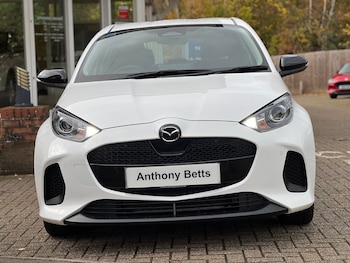 Used Mazda Mazda2 HYBRID 2024 for sale - 76650077: Photo