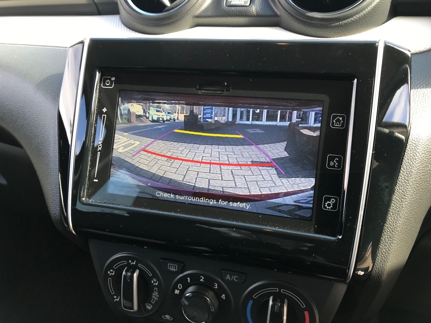 Used Suzuki Swift 2024 for sale - 77897201: Photo 15