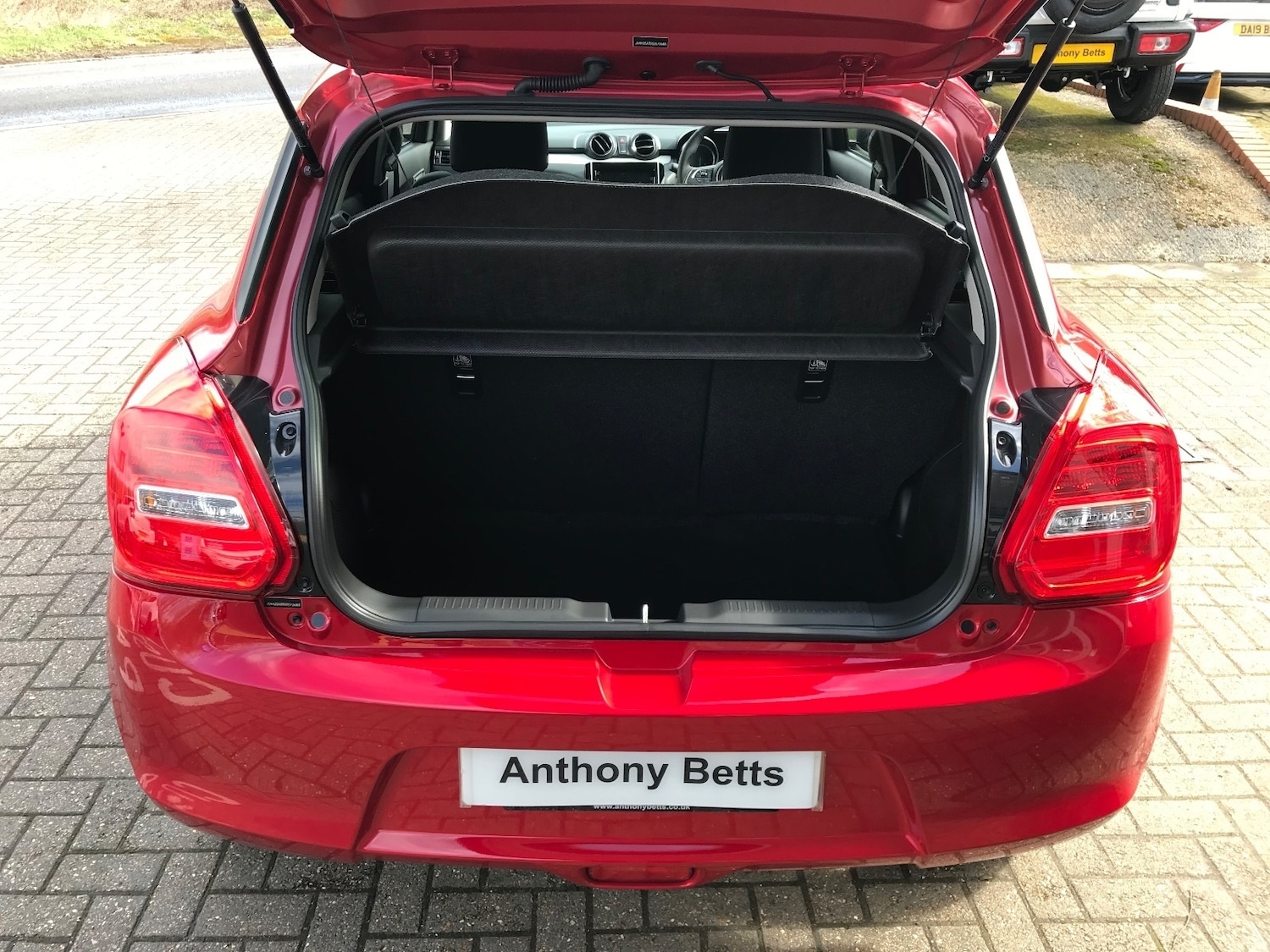 Used Suzuki Swift 2024 for sale - 77897201: Photo 7