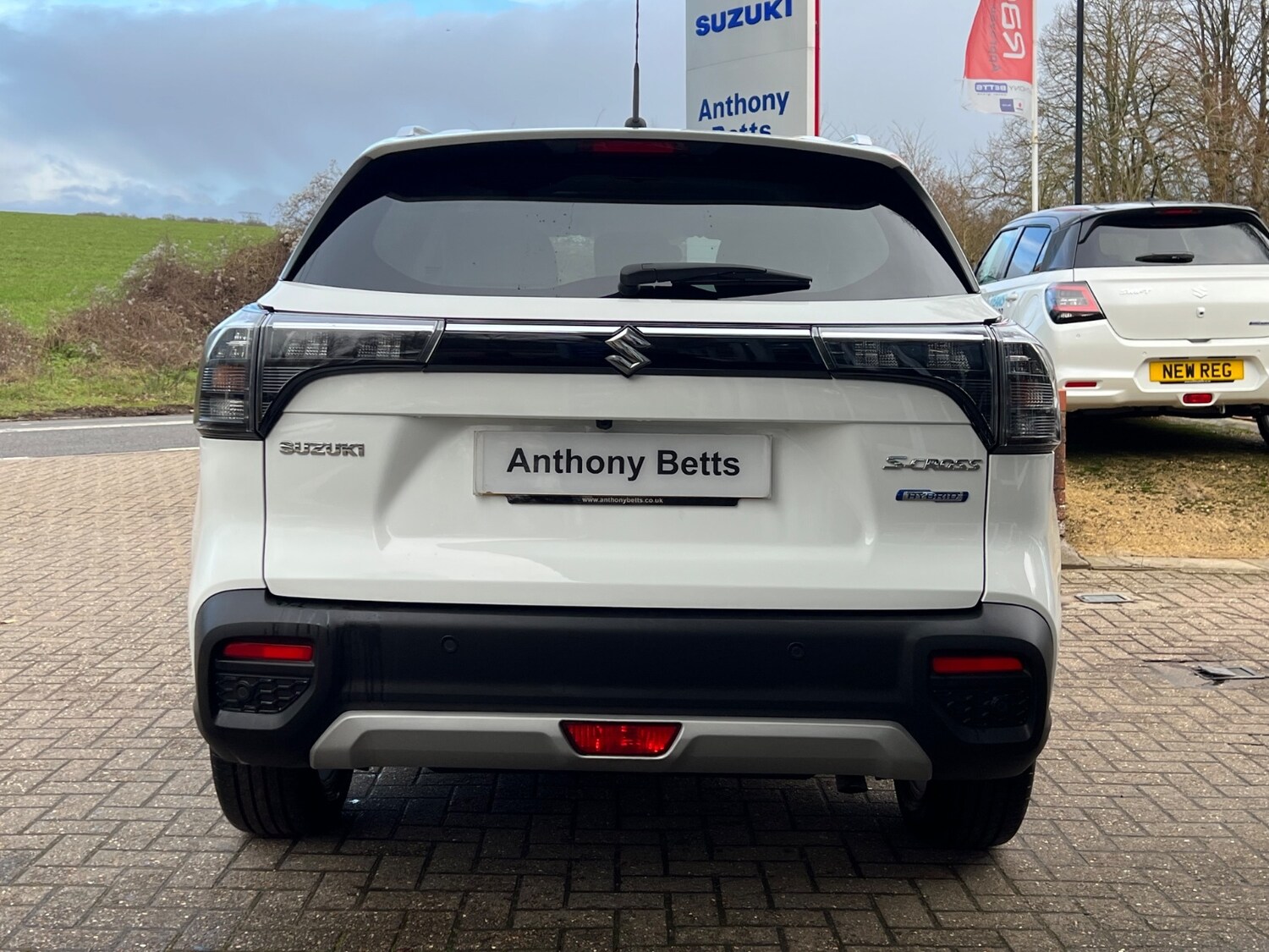 Used Suzuki SX4 S-Cross 2023 for sale - 77526077: Photo 8