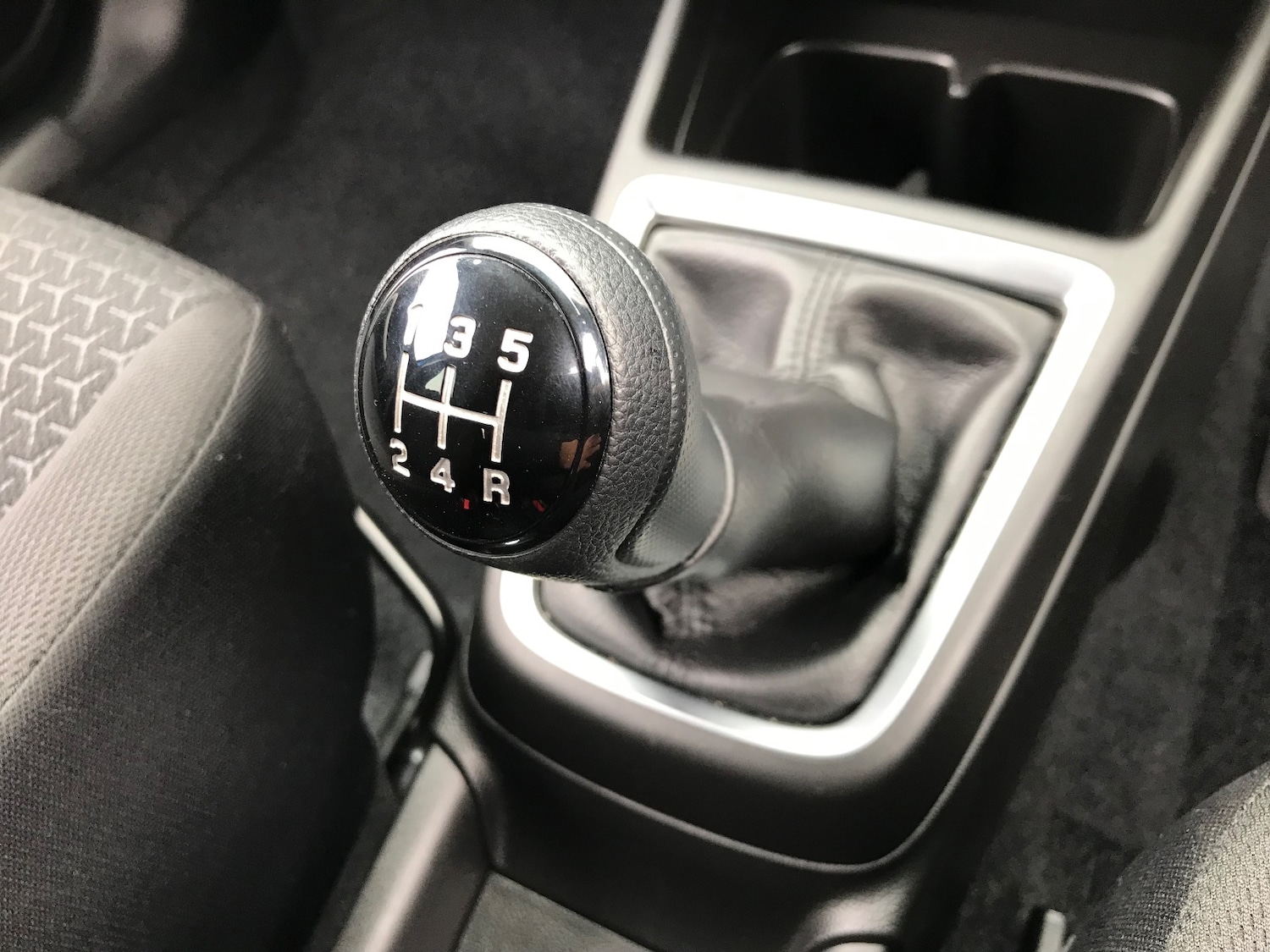 Used Suzuki Swift 2021 for sale - 78074330: Photo 25