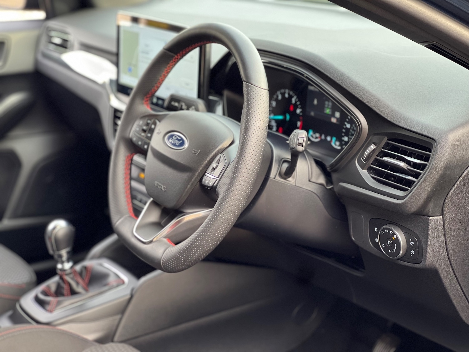 Used Ford Focus 2023 for sale - 76650083: Photo 31