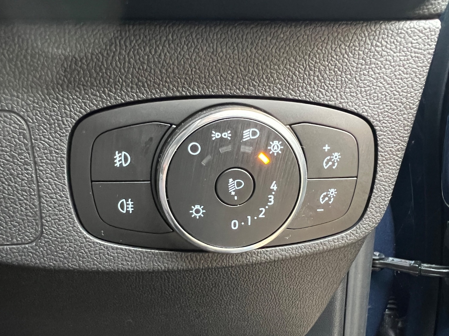 Used Ford Focus 2023 for sale - 76650083: Photo 33