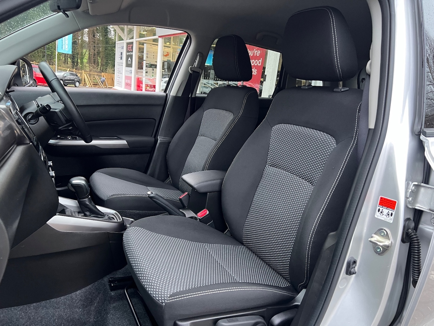 Used Suzuki Vitara 2023 for sale - 76977874: Photo 12