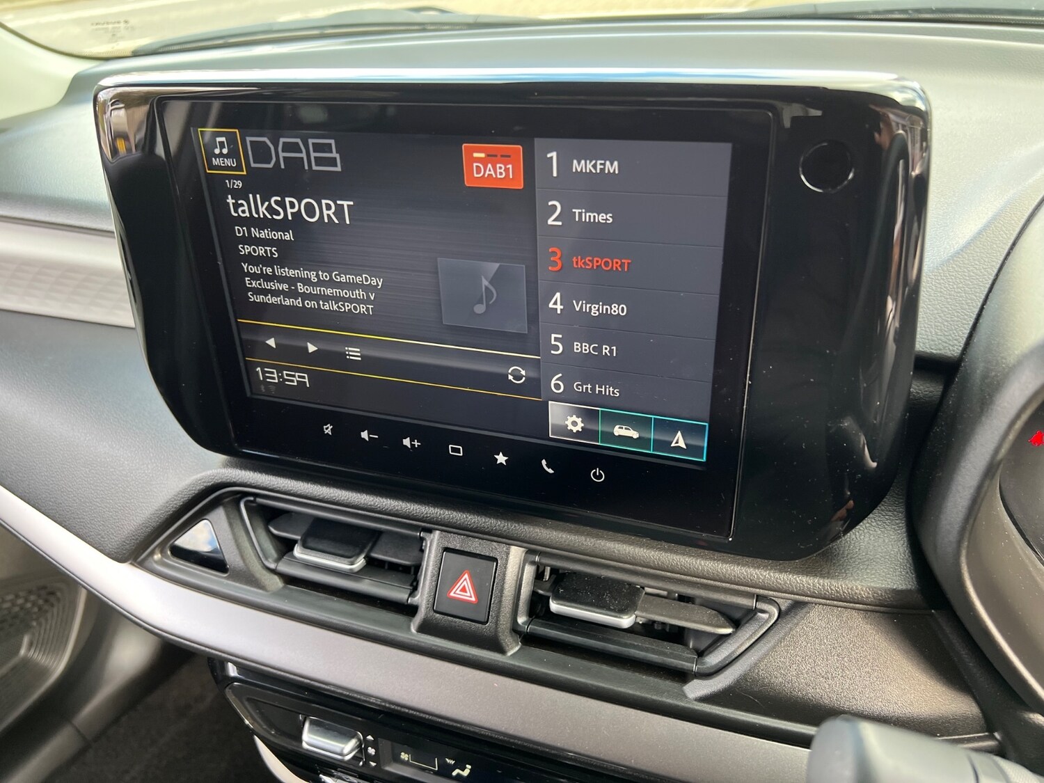 Used Suzuki Swift 2025 for sale - 77545172: Photo 18