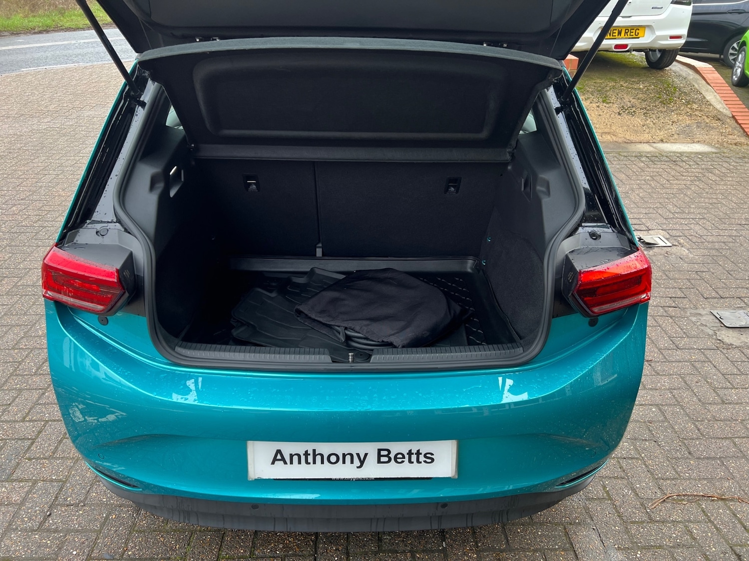 Used Volkswagen ID.3 2021 for sale - 77706305: Photo 6