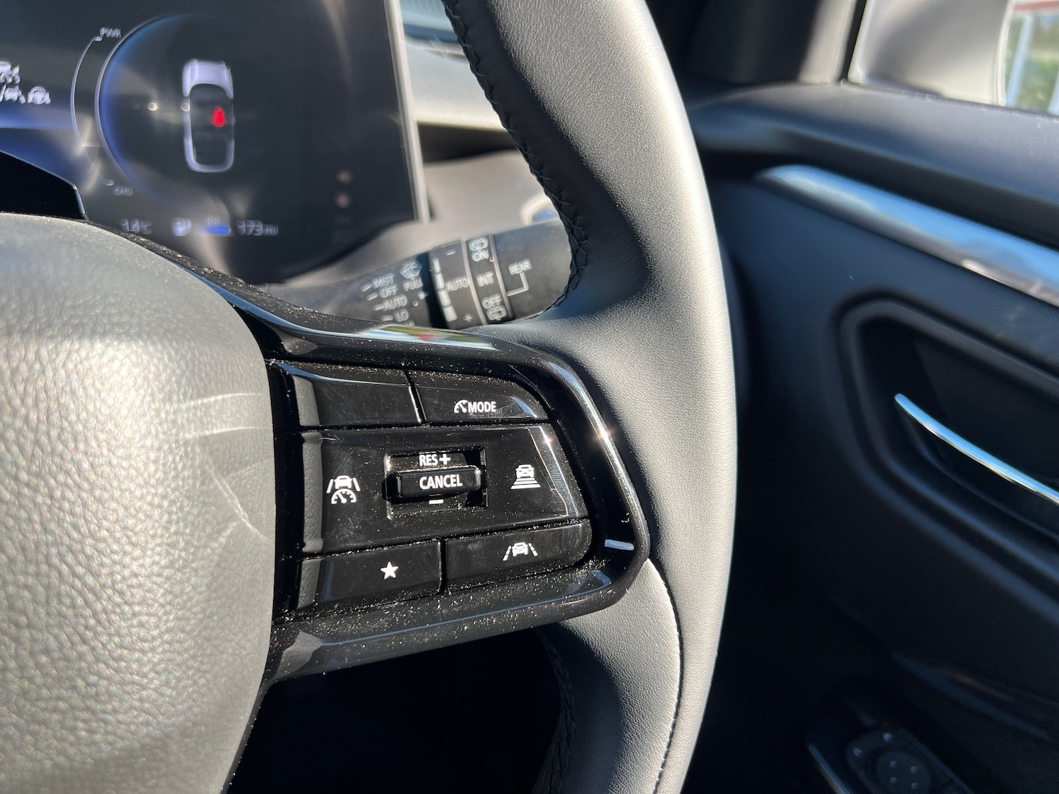 Used Suzuki e Vitara 2025 for sale - 77157939: Photo 32