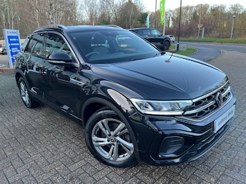 Used Volkswagen T-Roc 2022 for sale - 76977927: Photo