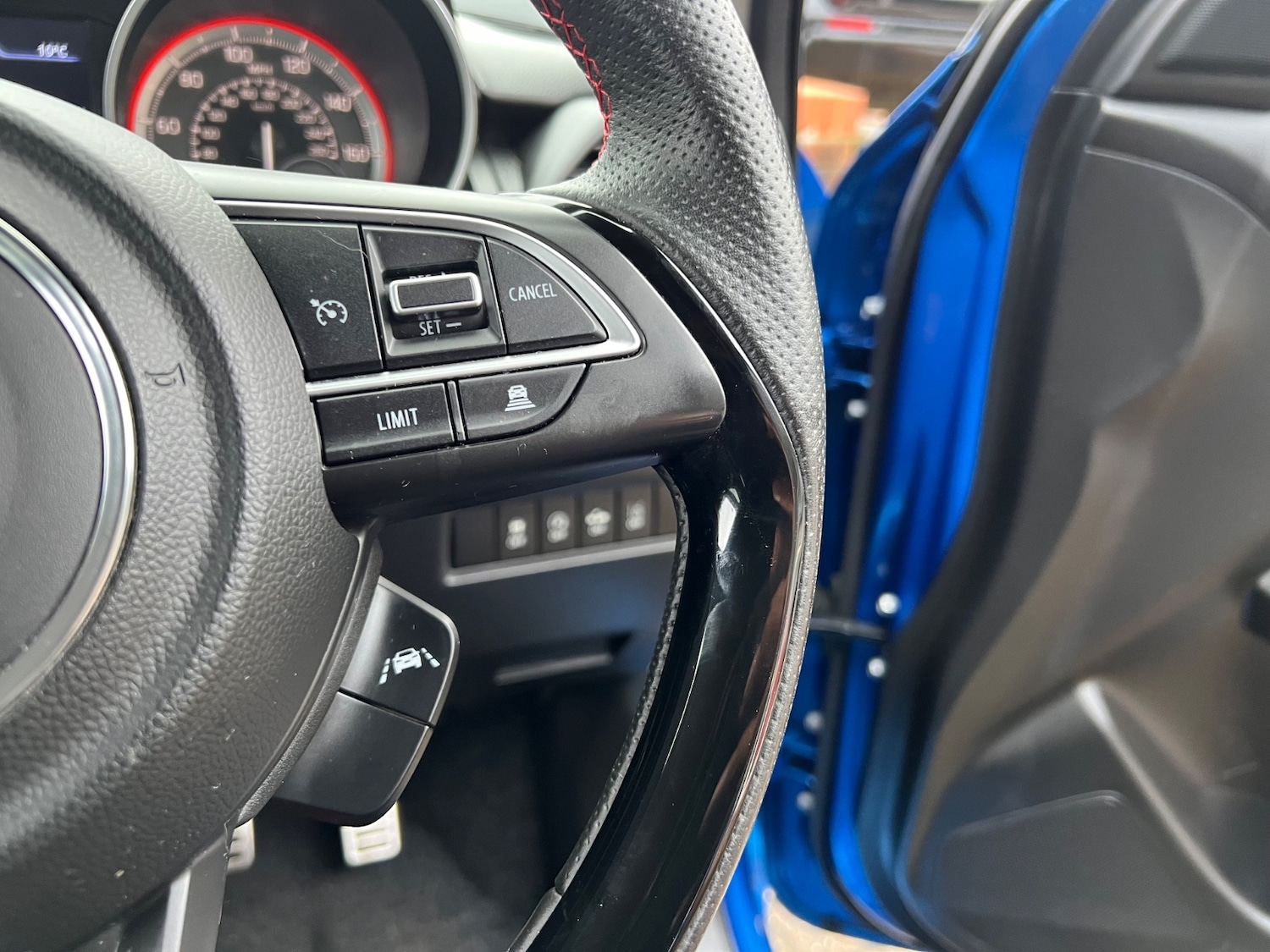 Used Suzuki Swift 2019 for sale - 76709598: Photo 27