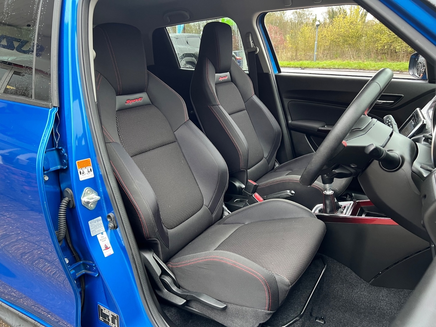 Used Suzuki Swift 2019 for sale - 76709598: Photo 30