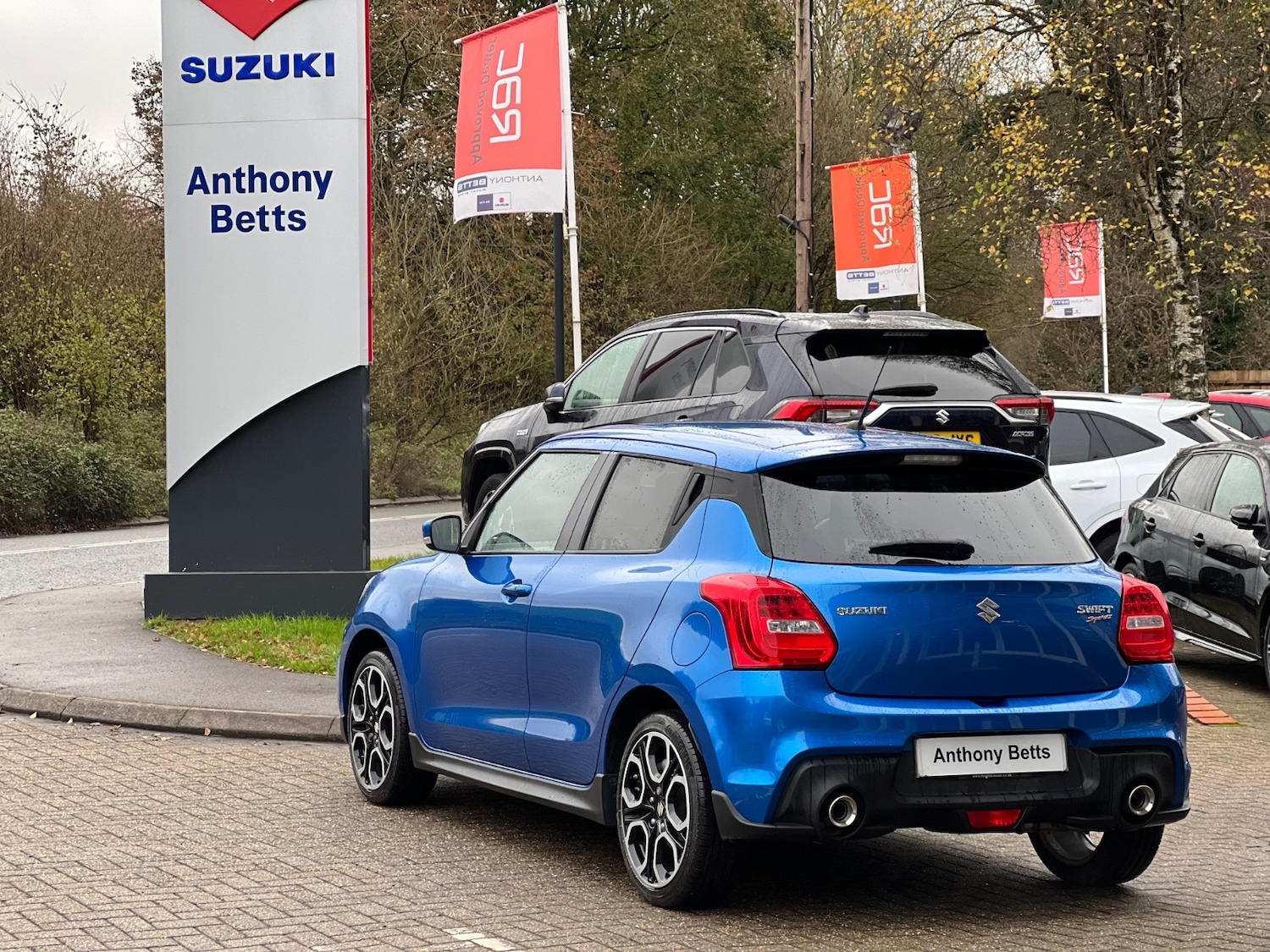 Used Suzuki Swift 2019 for sale - 76709598: Photo 9