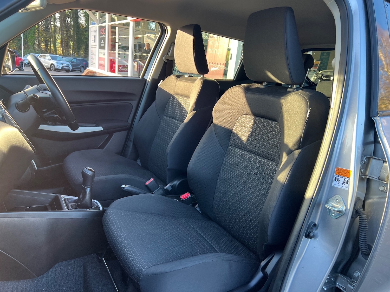 Used Suzuki Swift 2023 for sale - 76773433: Photo 12