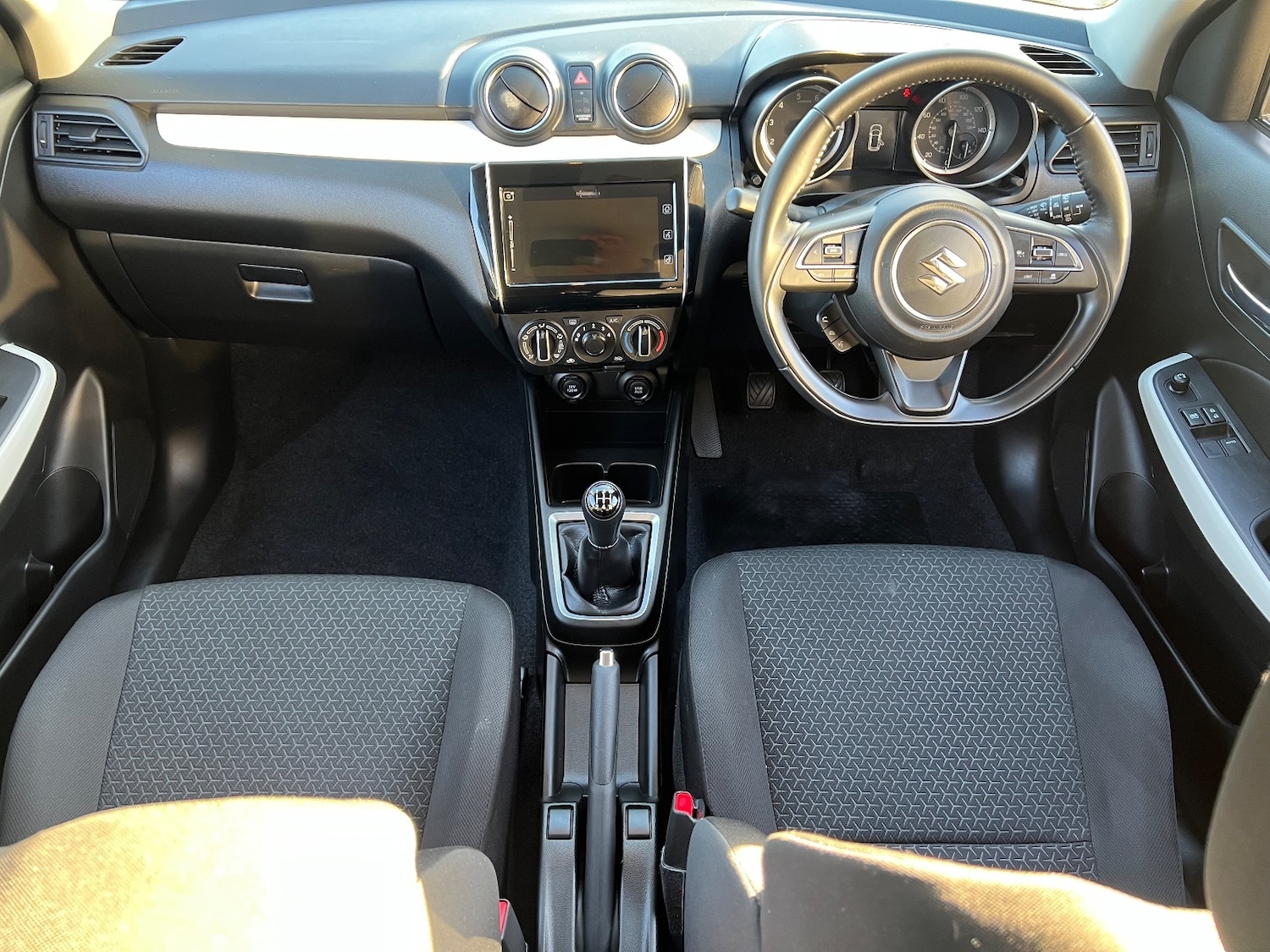 Used Suzuki Swift 2023 for sale - 76773433: Photo 14