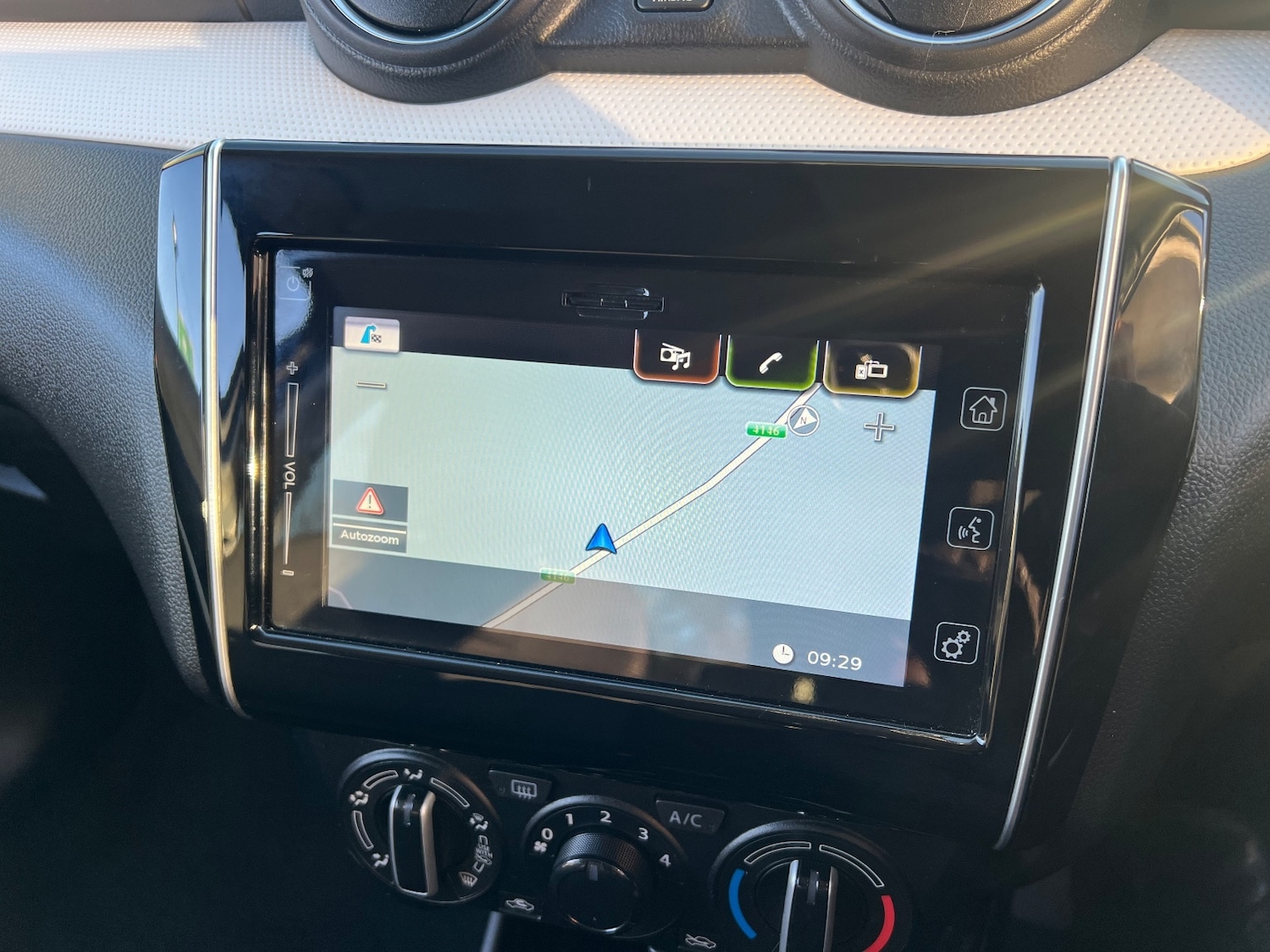 Used Suzuki Swift 2023 for sale - 76773433: Photo 17