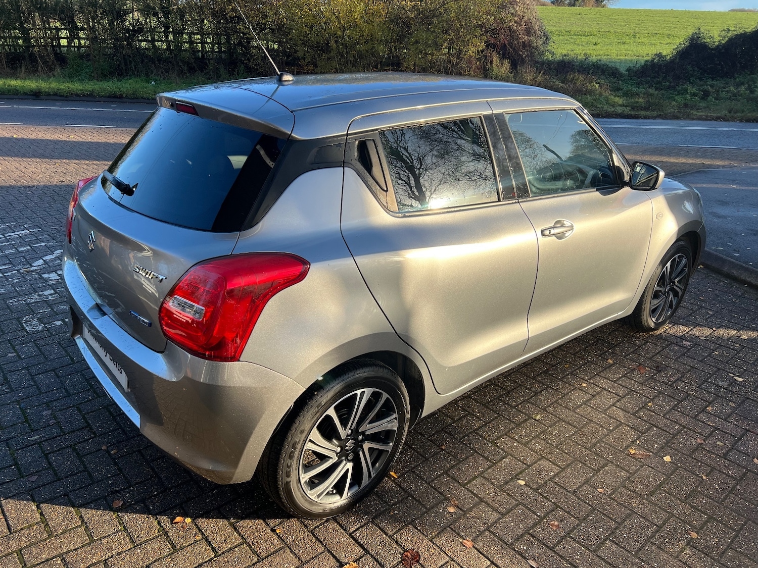 Used Suzuki Swift 2023 for sale - 76773433: Photo 6