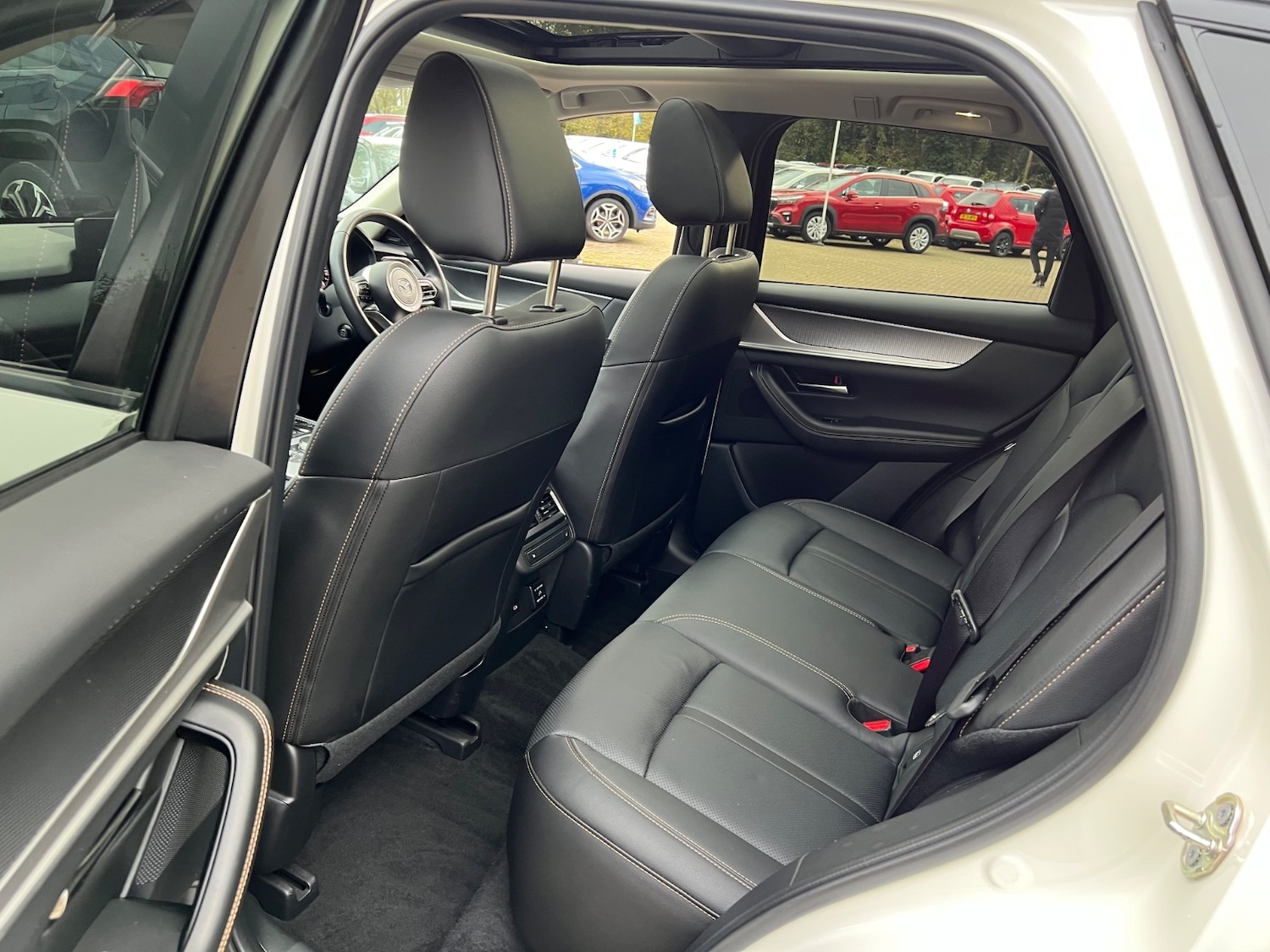 Used Mazda CX-60 2024 for sale - 76650086: Photo 11