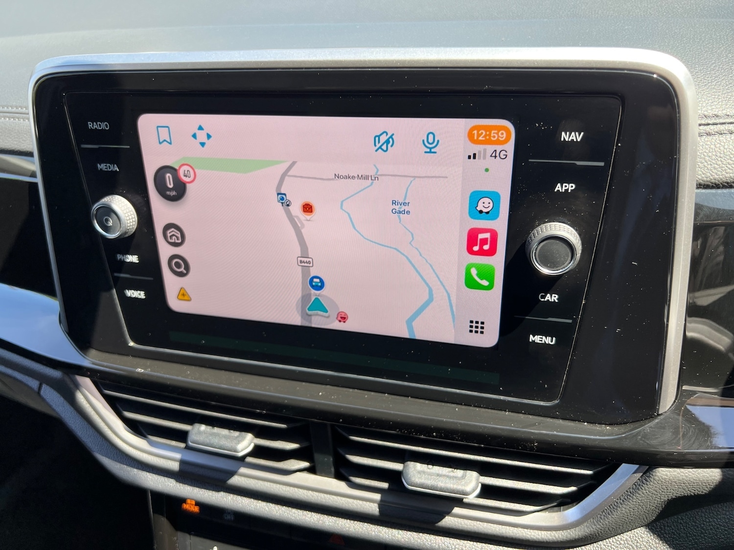 Used Volkswagen T-Roc 2022 for sale - 76650100: Photo 26