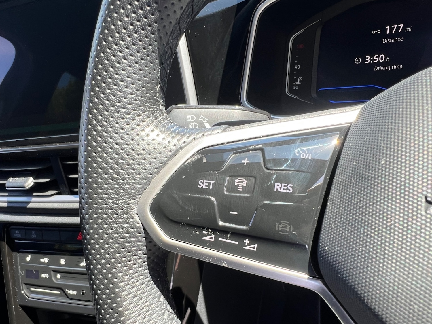 Used Volkswagen T-Roc 2022 for sale - 76650100: Photo 30