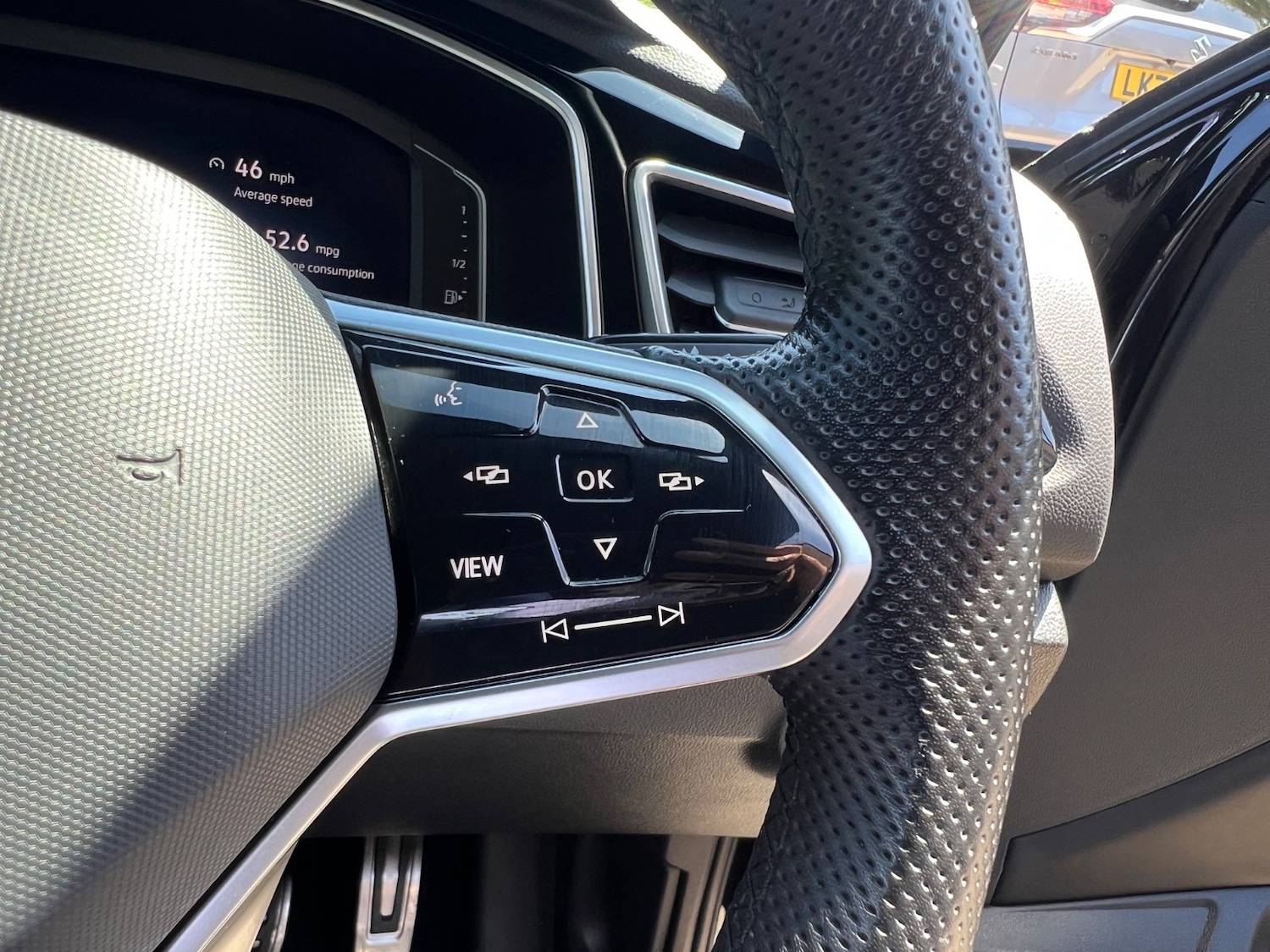 Used Volkswagen T-Roc 2022 for sale - 76650100: Photo 31