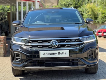 Used Volkswagen T-Roc 2022 for sale - 76650100: Photo