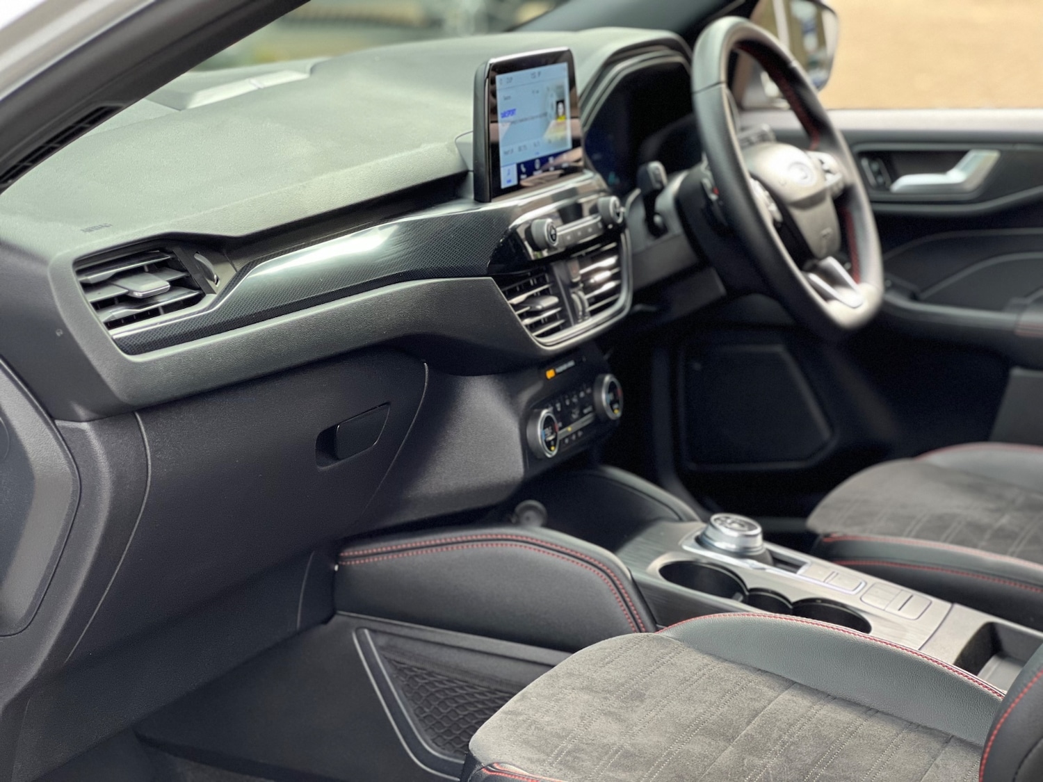 Used Ford Kuga 2022 for sale - 76650102: Photo 11