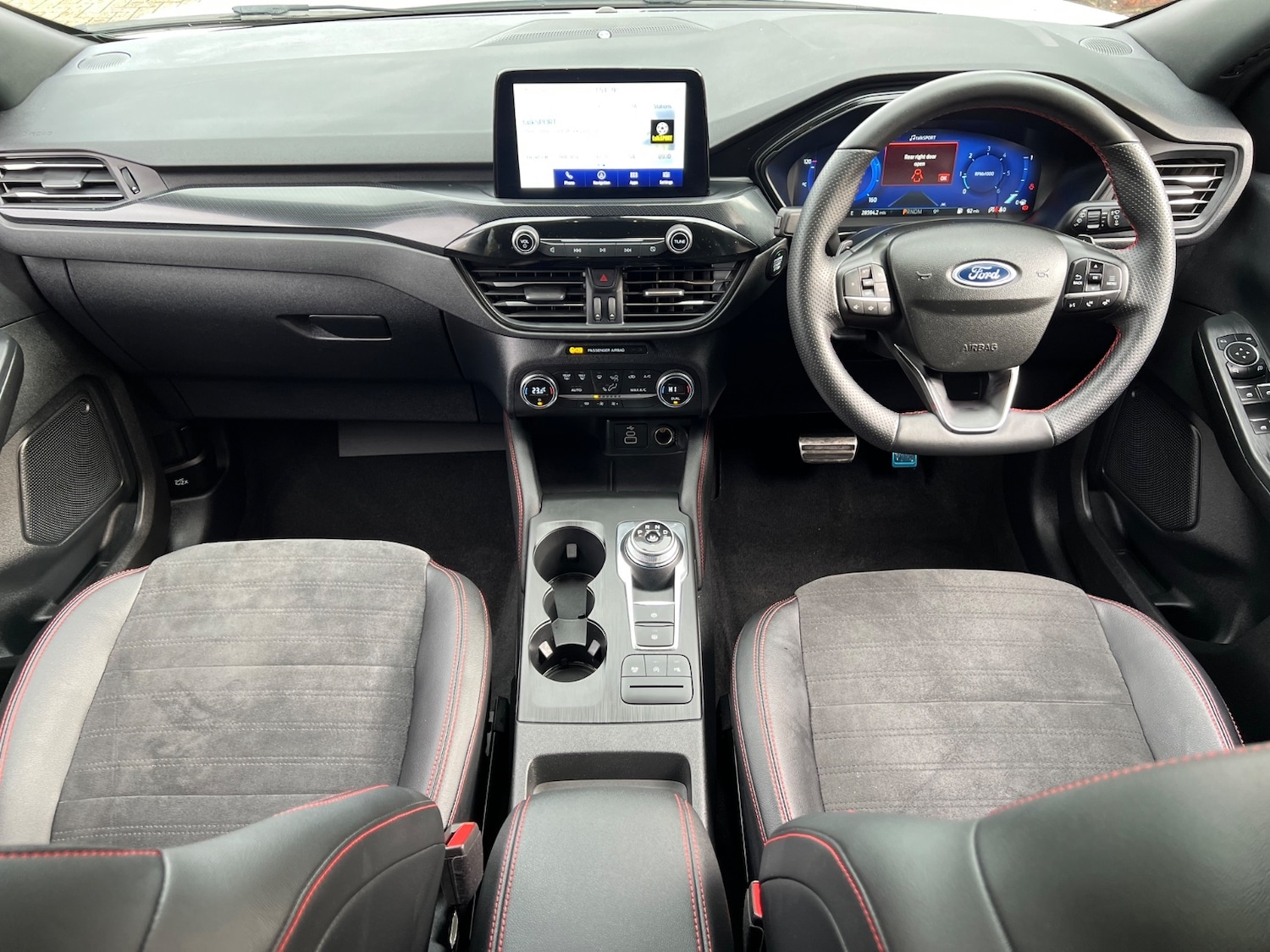 Used Ford Kuga 2022 for sale - 76650102: Photo 15