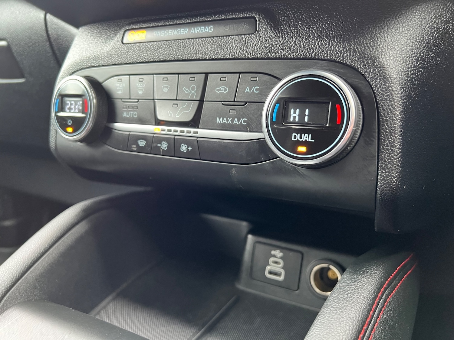 Used Ford Kuga 2022 for sale - 76650102: Photo 25