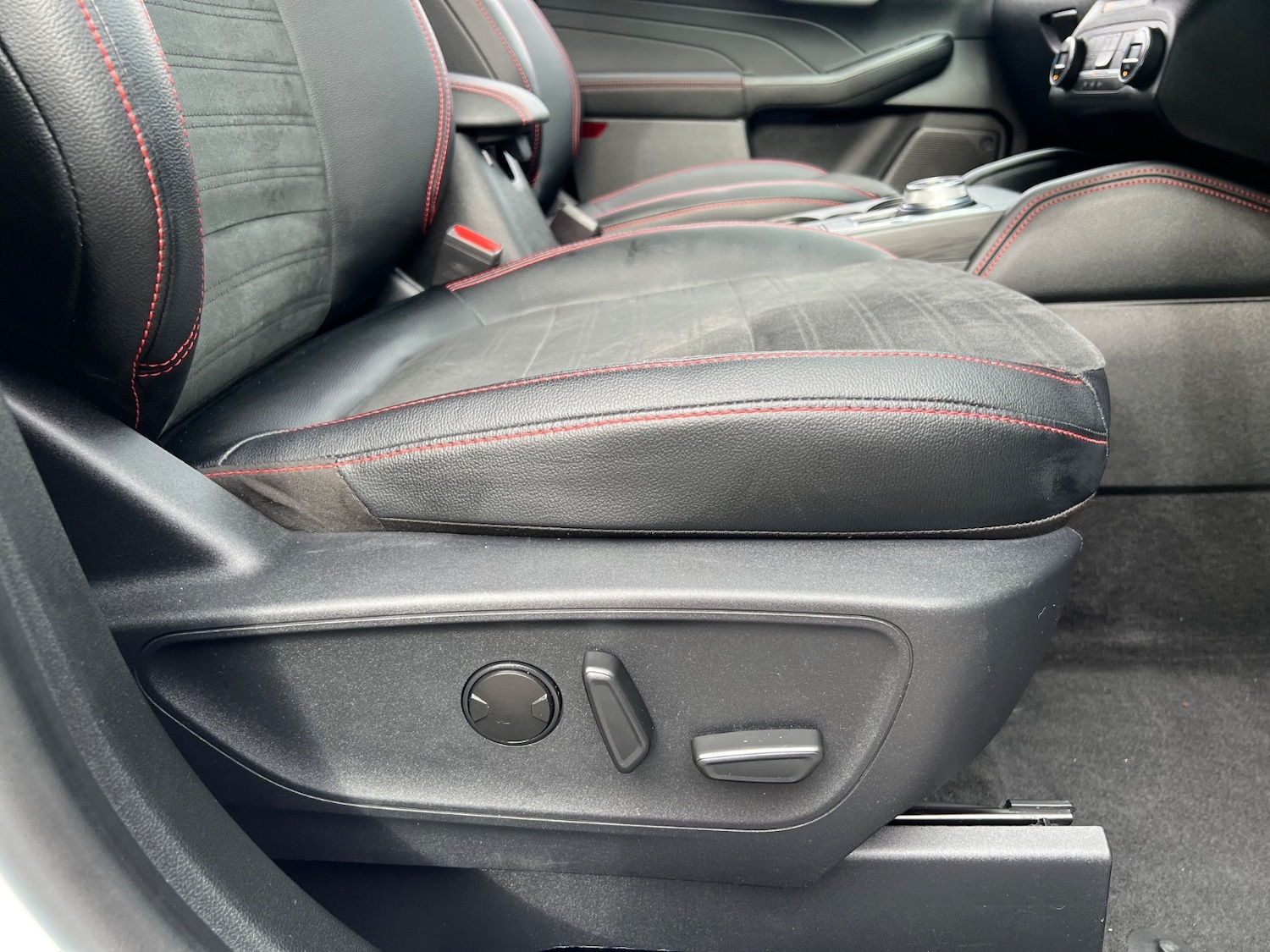 Used Ford Kuga 2022 for sale - 76650102: Photo 36