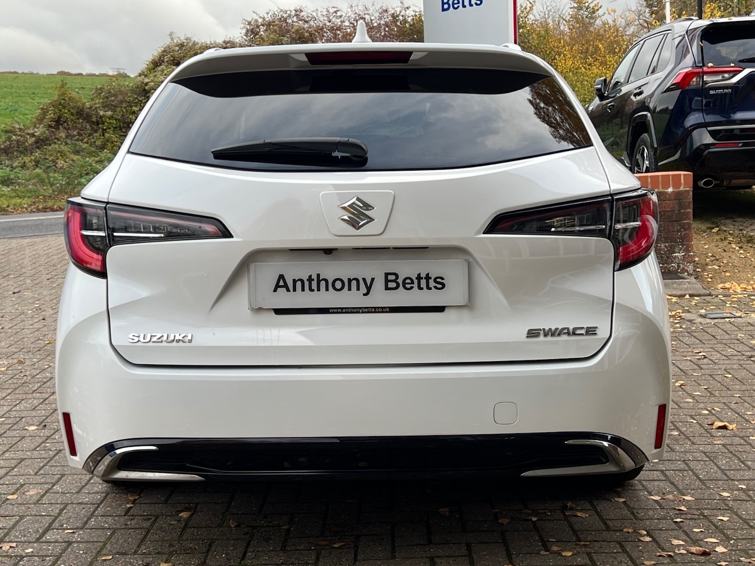 Used Suzuki Swace 2023 for sale - 76650103: Photo 8