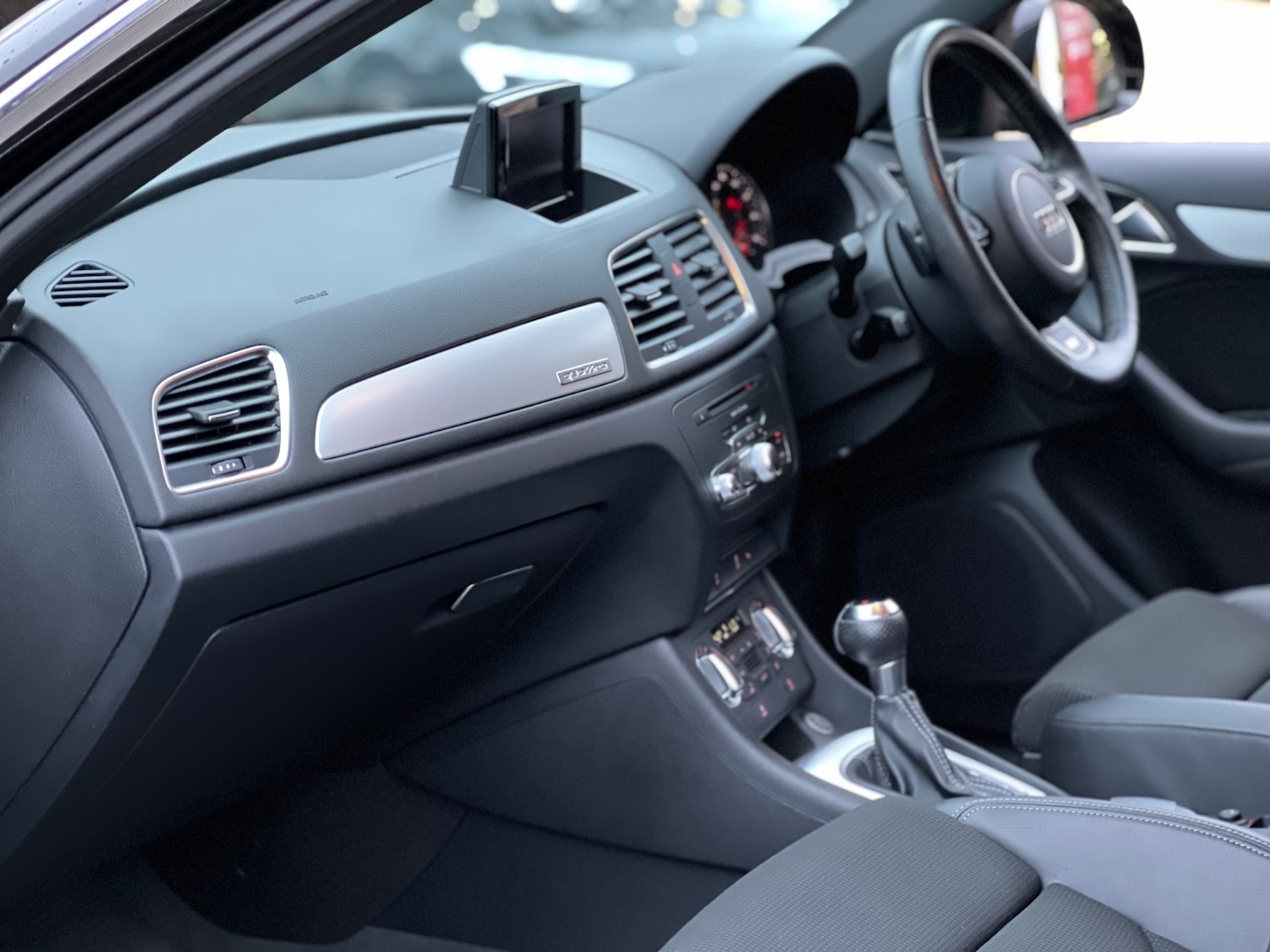 Used Audi Q3 2014 for sale - 76650098: Photo 10