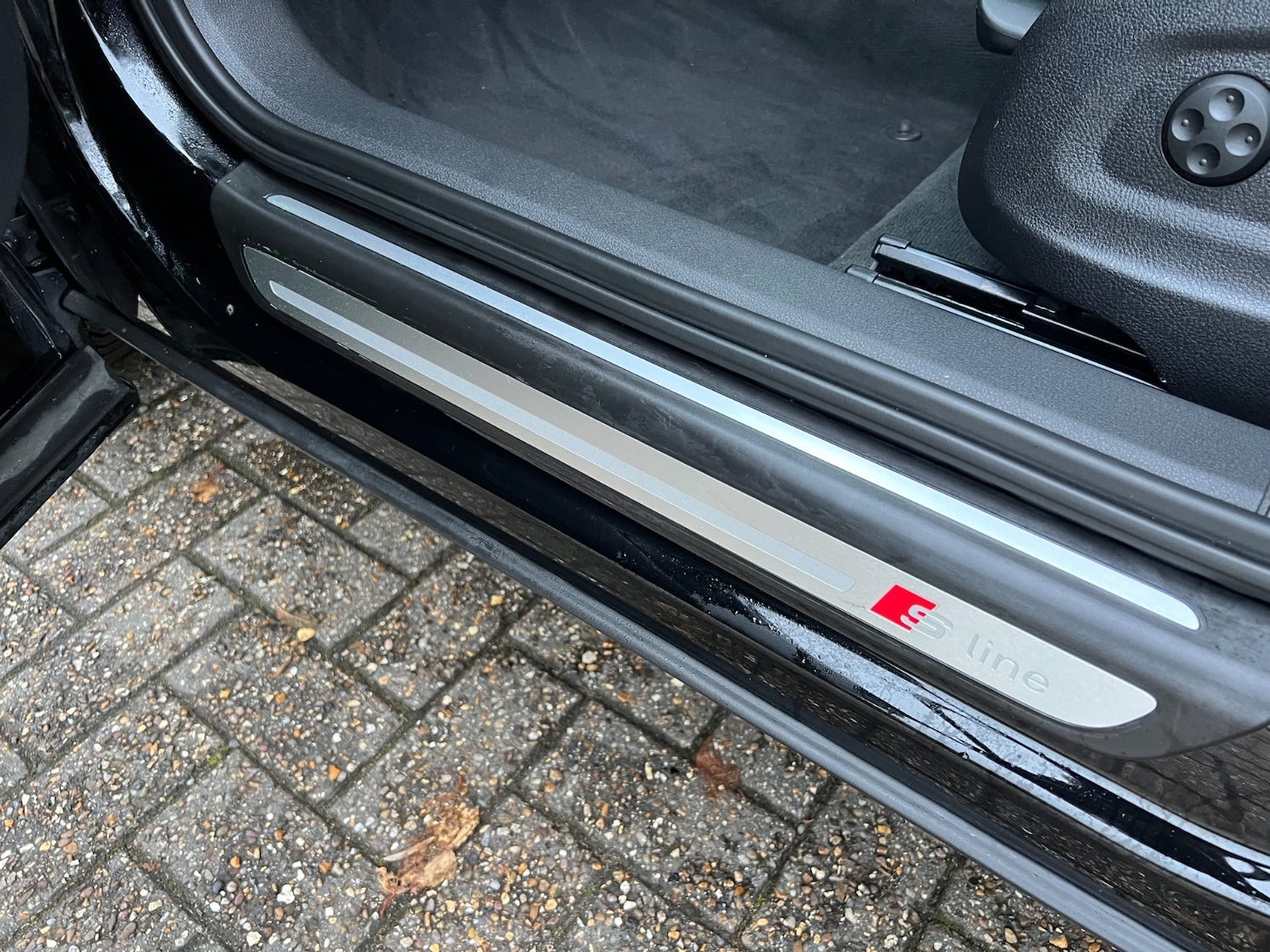 Used Audi Q3 2014 for sale - 76650098: Photo 12