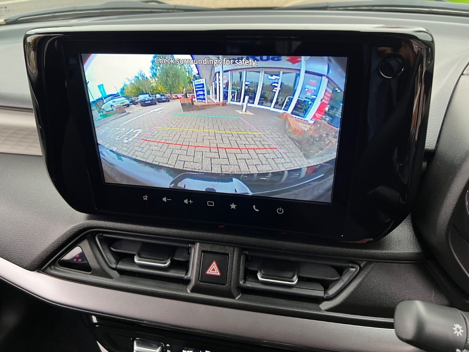 Used Suzuki Swift 2024 for sale - 76796242: Photo 17