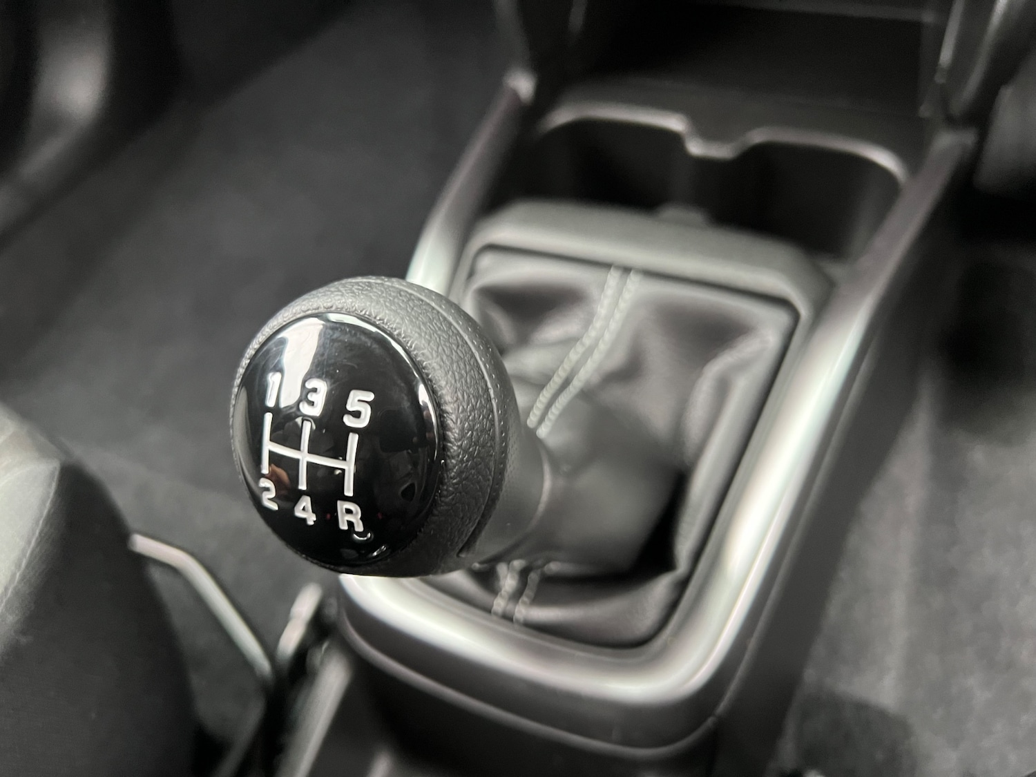 Used Suzuki Swift 2024 for sale - 76796242: Photo 27