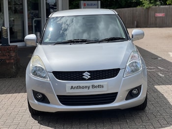 Used Suzuki Swift 2012 for sale - 79122317: Photo