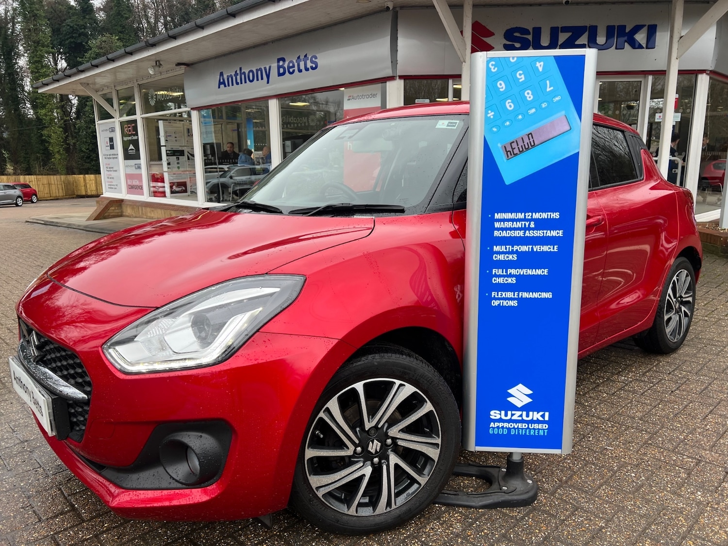 Used Suzuki Swift 2021 for sale - 77307443: Photo 1