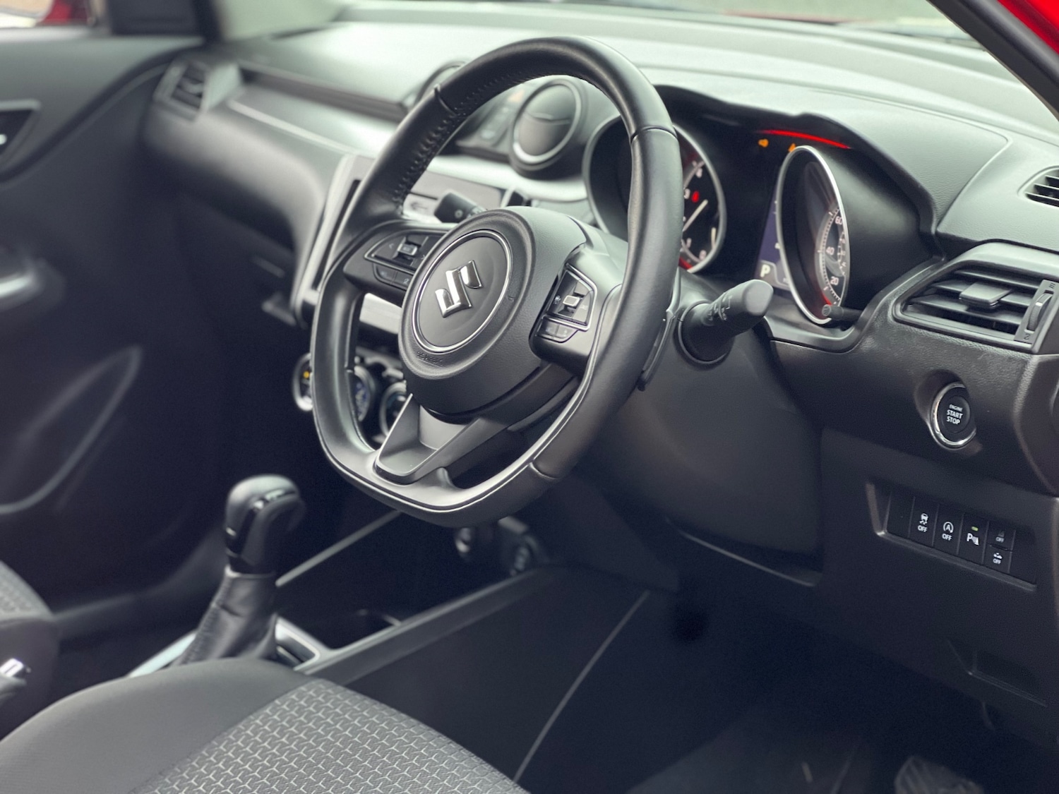 Used Suzuki Swift 2021 for sale - 77307443: Photo 31